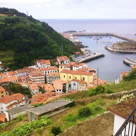 Casa Cernuda *