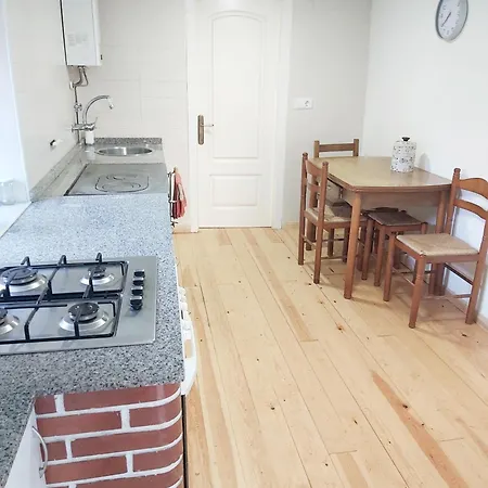 Casa Cernuda Feriehus Ferrera de los Gabitos