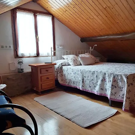 Casa Cernuda * Ferrera de los Gabitos