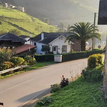 Feriehus Casa Cernuda *